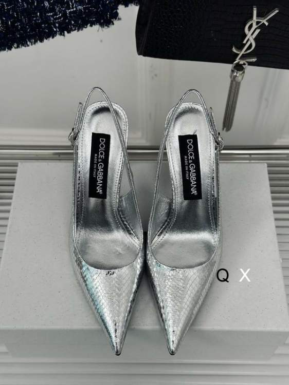 Picture of Dolce Gabbana Shoes _SKUDGsz35-40JX03014469